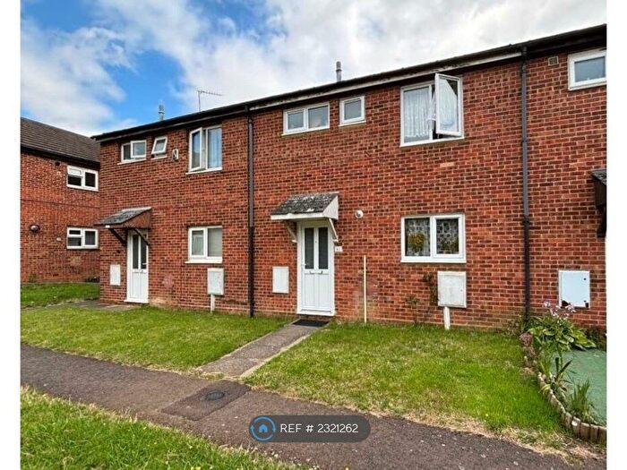 3 Bedroom Terraced House To Rent In Elizabeth Walk, Northampton, NN1