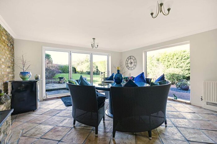 5 Bedroom Detached House For Sale In Oxfordshire, OX39