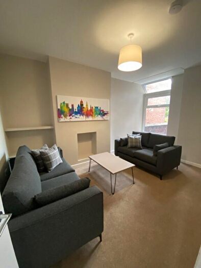 4 Bedroom Terraced House To Rent In Monica Grove, Fallowfield, Manchester, M19