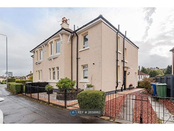 2 Bedroom Flat To Rent In Lochfield Road, Paisley, PA2