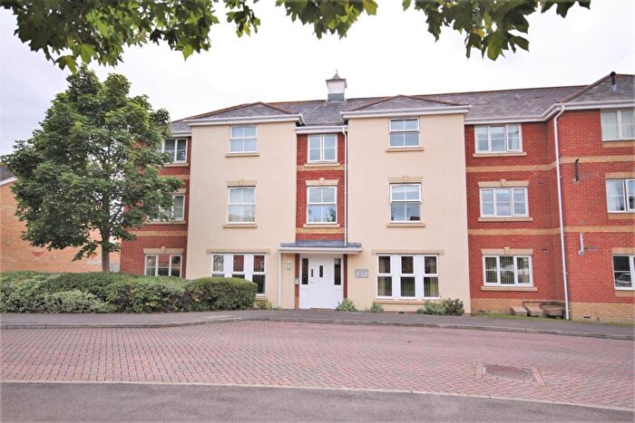 2 Bedroom Apartment To Rent In Kingswood Close, Whiteley, Fareham, PO15
