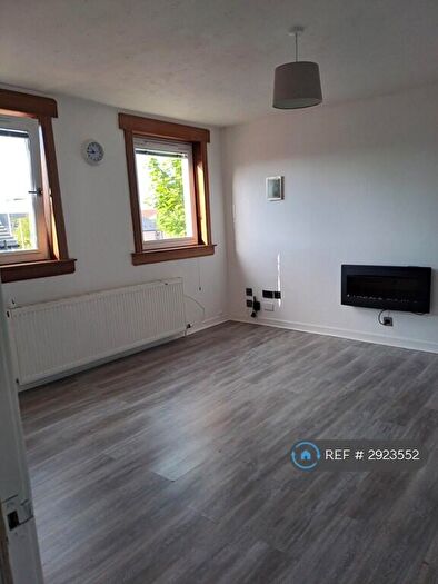 2 Bedroom Flat To Rent In Keats Place, Dundee, DD3