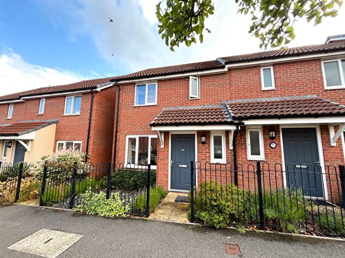 3 Bedroom Property To Rent In Myrtlebury Way, Exeter, EX1