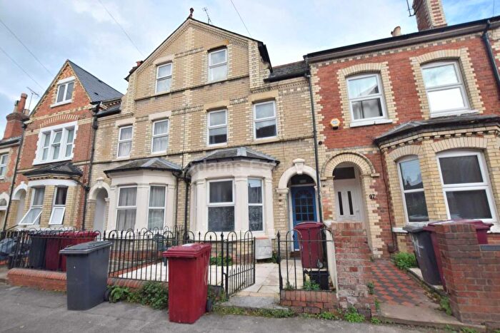 6 Bedroom Terraced House To Rent In Donnington Road, Reading, RG1