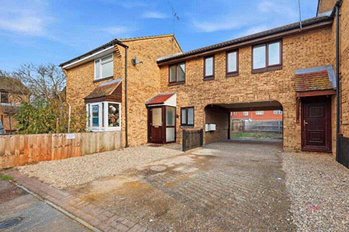 3 Bedroom Terraced House To Rent In Shelley Place, Tilbury, RM18