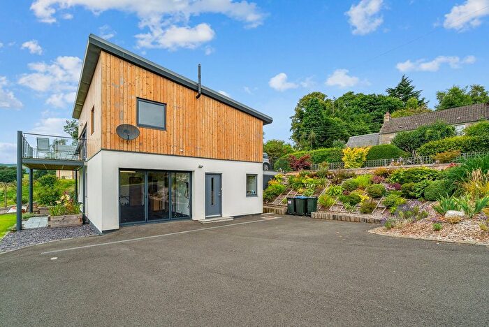 3 Bedroom Villa For Sale In Dunkeld Road, Bankfoot, PH1