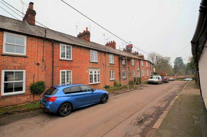 1 Bedroom Property To Rent In High Street, Weedon, Aylesbury, HP22