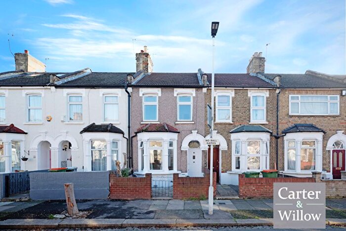 3 Bedroom Terraced House For Sale In Patrick Road, London, E13