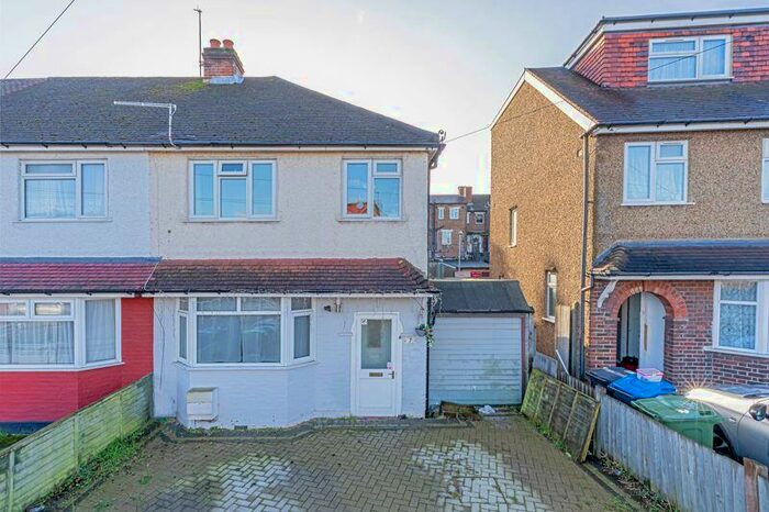 3 Bedroom End Of Terrace House To Rent In Ronelean Road, Tolworth, KT6