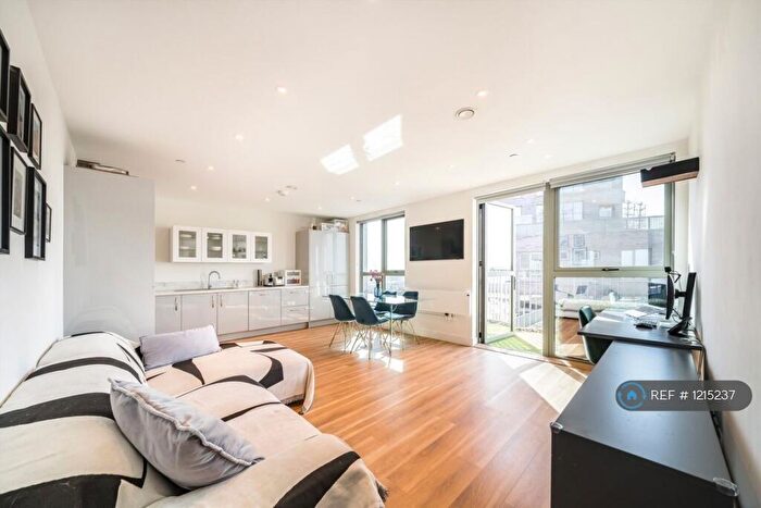 2 Bedroom Penthouse To Rent In Lysander House, London, NW10
