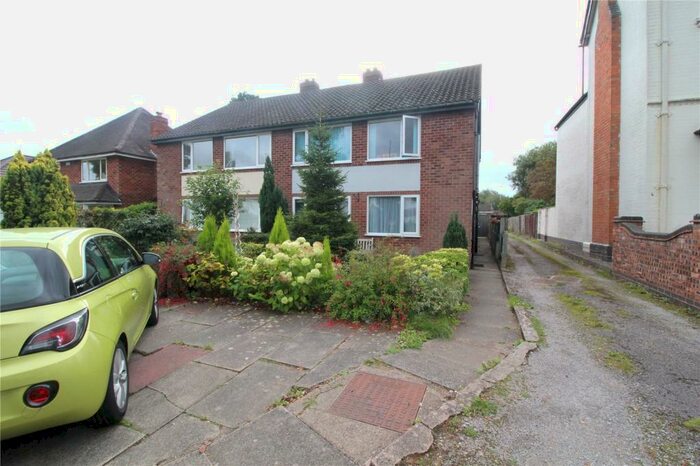 2 Bedroom Maisonette To Rent In Solihull Road, Shirley, B90