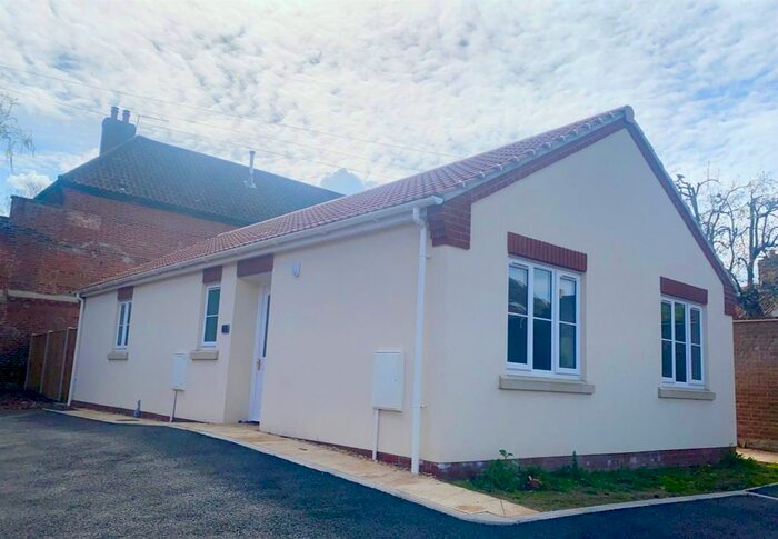 2 Bedroom Bungalow To Rent In Ravensmere, Beccles, NR34