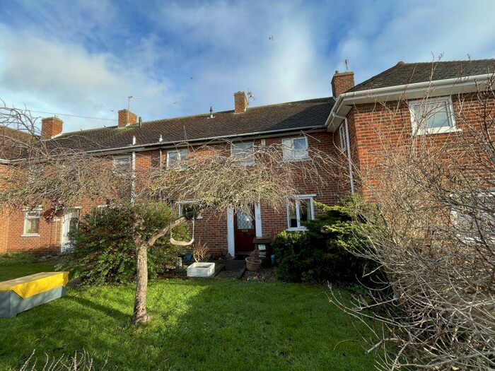 3 Bedroom Town House To Rent In Poplar Road, Loughborough, LE11