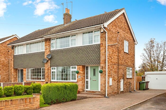 3 Bedroom Semi-Detached House For Sale In Church Road, Altofts, Normanton, WF6