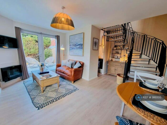 1 Bedroom Terraced House To Rent In Blenheim Drive, Christchurch, BH23