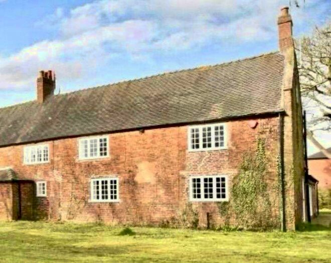 3 Bedroom Character Property To Rent In Moorgreen, Newthorpe, Nottingham, NG16