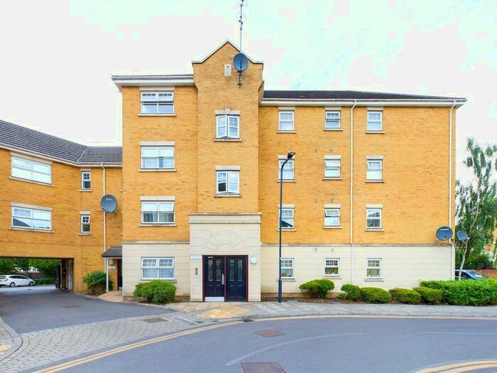 1 Bedroom Flat To Rent In Scott Road, Edgware, HA8