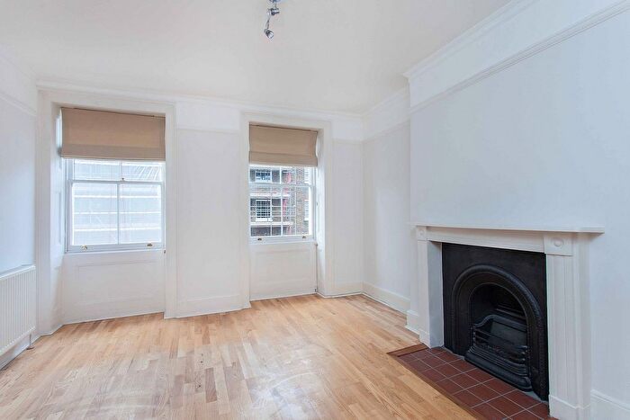 2 Bedroom Flat To Rent In Manchester Street, Marylebone, London, W1U