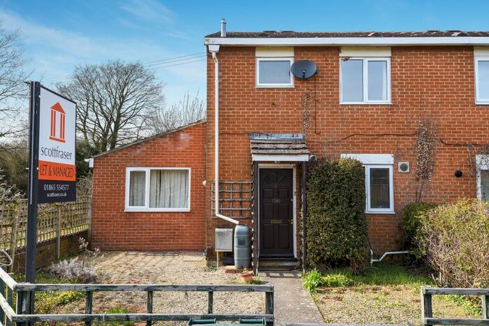 1 Bedroom Flat To Rent In Harts Close, Kidlington, OX5