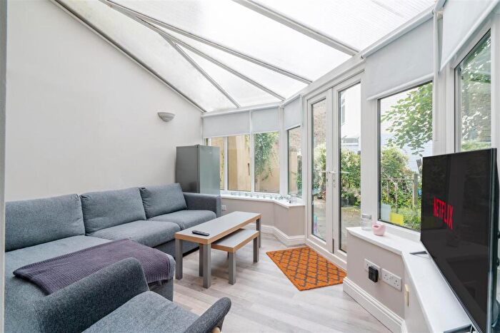 4 Bedroom House To Rent In Roebuck Road, Crookesmoor, Sheffield, S6