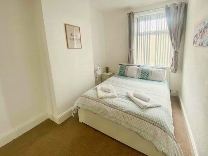 3 Bedroom End Of Terrace House To Rent In Woodbine Road, Burnley, Lancashire, BB12