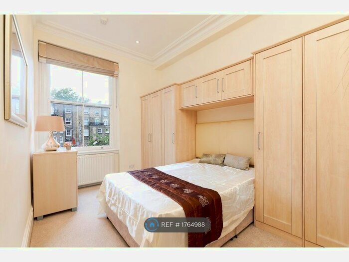 2 Bedroom Flat To Rent In Ashburn Gardens, London, SW7