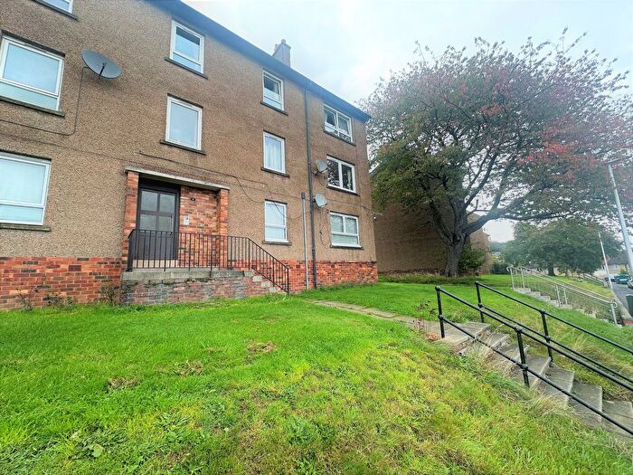 2 Bedroom Flat To Rent In Pentland Crescent, Dundee, DD2