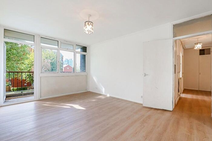 2 Bedroom Apartment To Rent In Olney Road, London, SE17