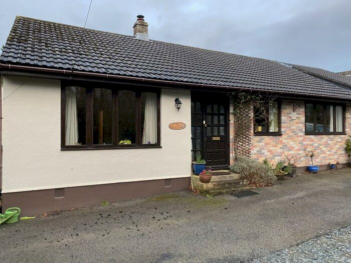 4 Bedroom Detached Bungalow To Rent In North Dimson, PL18