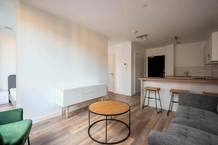 1 Bedroom Studio To Rent In Apartment - The Wullcomb, Highcross Street, Leicester, Ax, United Kingdom, LE1