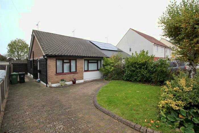 4 Bedroom Semi-Detached House To Rent In Briar Close, Billericay, CM11