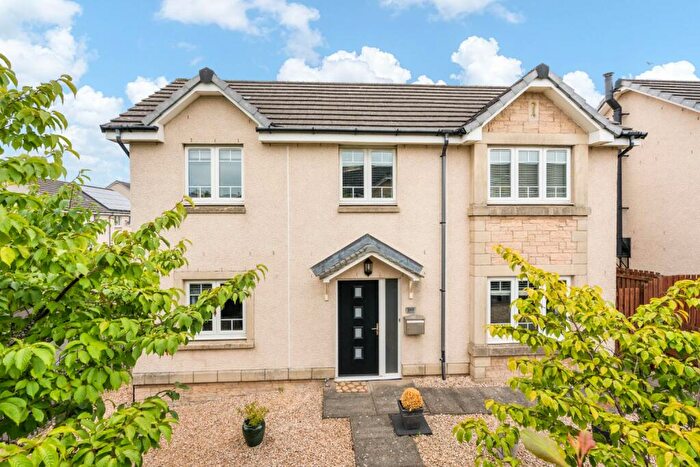 4 Bedroom Detached House For Sale In Leyland Road, Bathgate, EH48