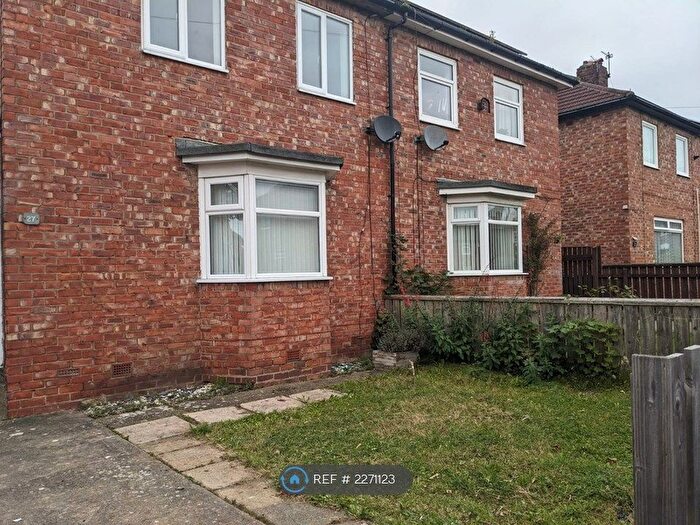 3 Bedroom Semi-Detached House To Rent In Hayton Avenue, South Shields, NE34