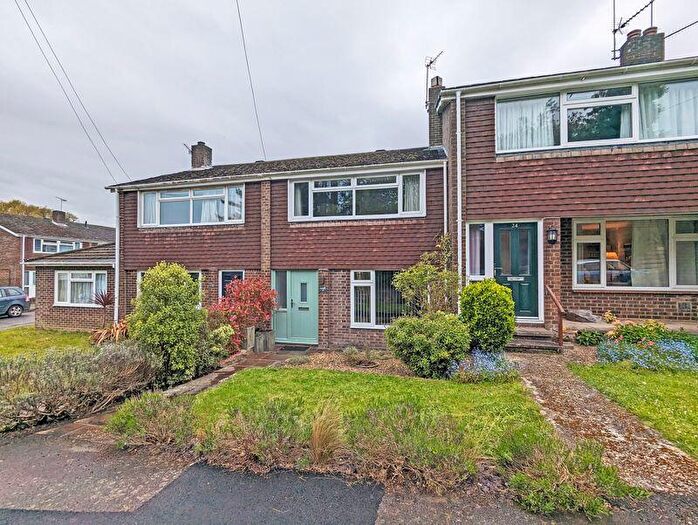 3 Bedroom Terraced House To Rent In Rowan Close, Sway, SO41