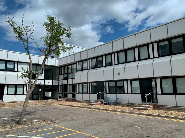 1 Bedroom Flat To Rent In Belsize House, Swindon, SN5