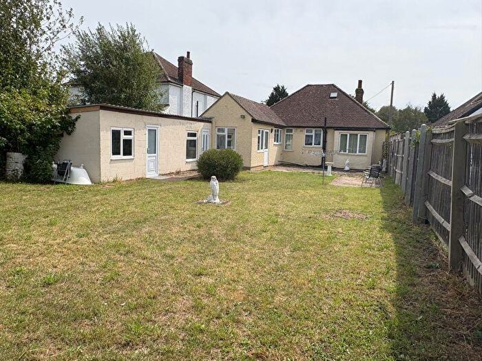 3 Bedroom Detached House For Sale In Begbroke, Oxford, OX5