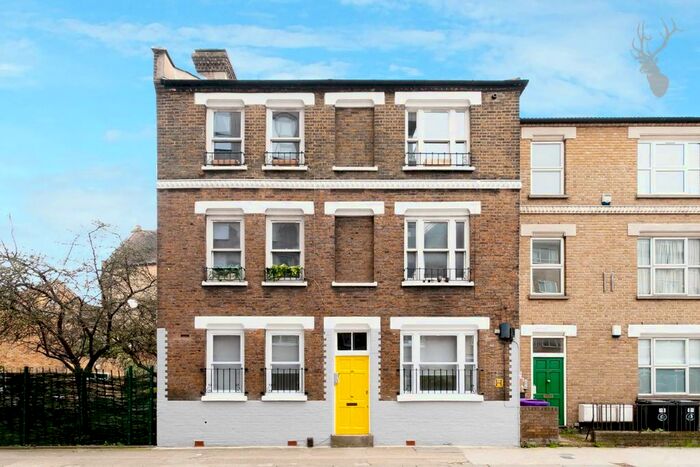 2 Bedroom Flat To Rent In Old Bethnal Green Road, London, E2
