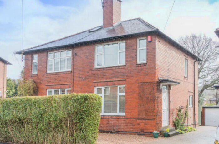 3 Bedroom House To Rent In Laverdene Drive, Sheffield, S17