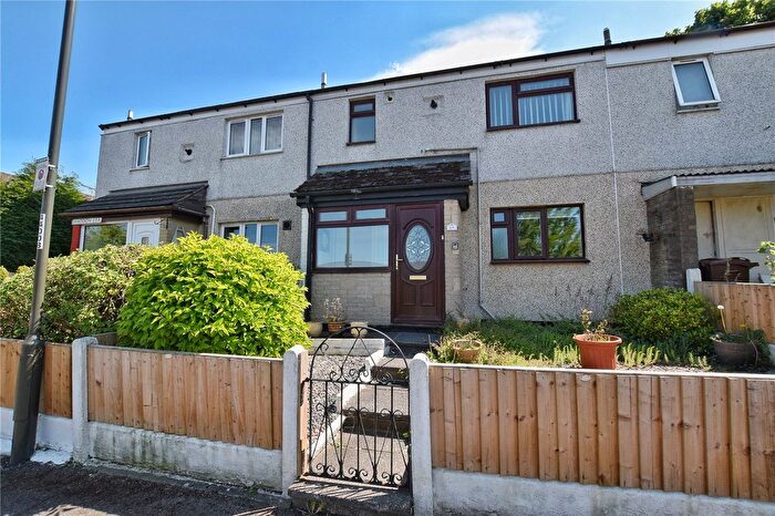 3 Bedroom Terraced House For Sale In Haddon Lea, Glossop, Derbyshire, SK13