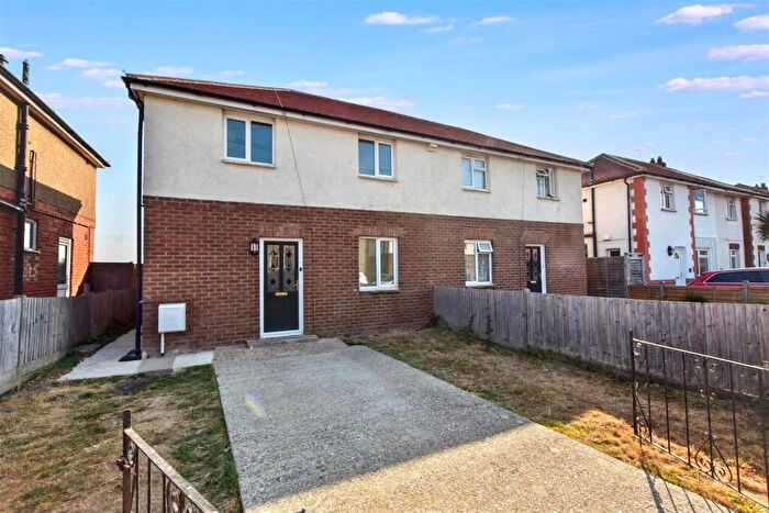 3 Bedroom House To Rent In Manor Road, Hampden Park, Eastbourne, BN22