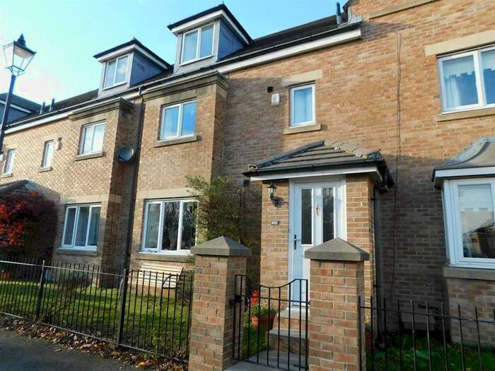 4 Bedroom Town House To Rent In Dockwray Square, North Shields, NE30