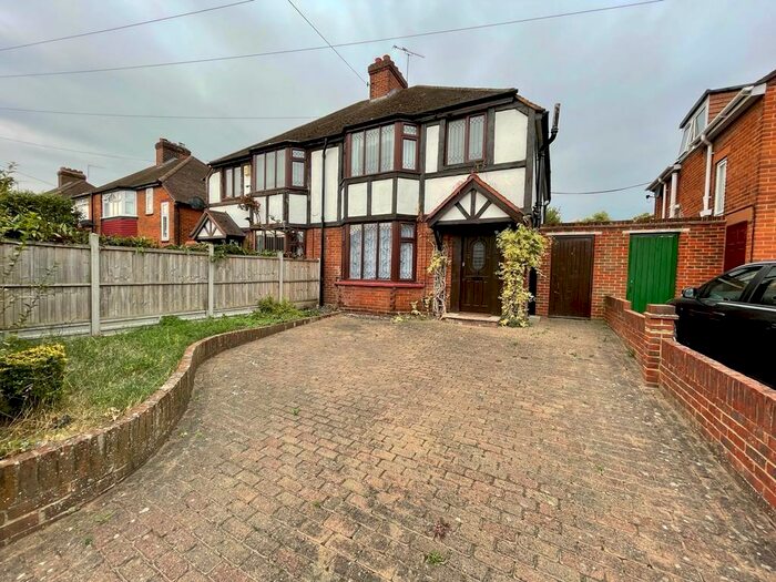 3 Bedroom House To Rent In Hawthorn Road, Sittingbourne, ME10