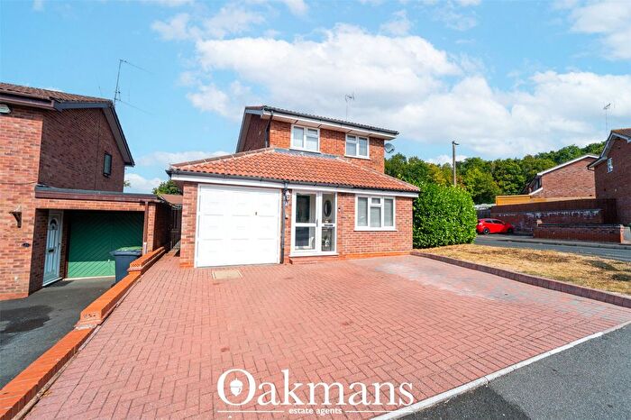 3 Bedroom Detached House For Sale In Bascote Close, Redditch, Worcestershire, B97