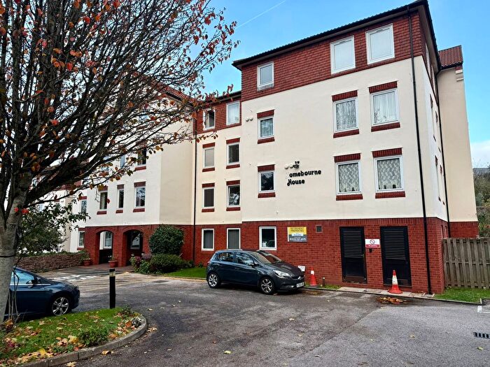 1 Bedroom Flat To Rent In Belle Vue Road, Paignton, TQ4