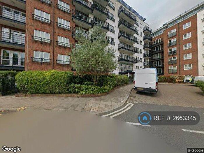 1 Bedroom Flat To Rent In Falmouth House, Kingston Upon Thames, KT2