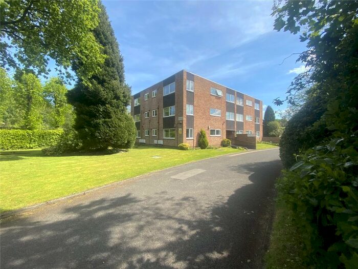 1 Bedroom Apartment To Rent In Flat Halesowen Road, Halesowen, West Midlands, B62