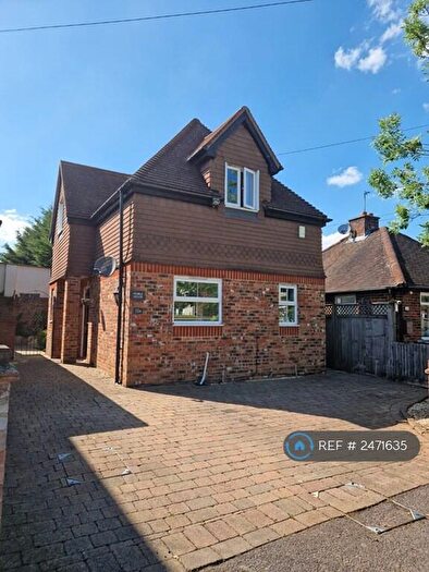 3 Bedroom Detached House To Rent In Well Lane, Woking, GU21