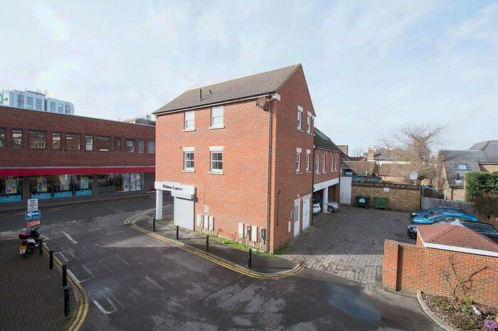 1 Bedroom Flat To Rent In Bridge Street, Walton-On-Thames, KT12