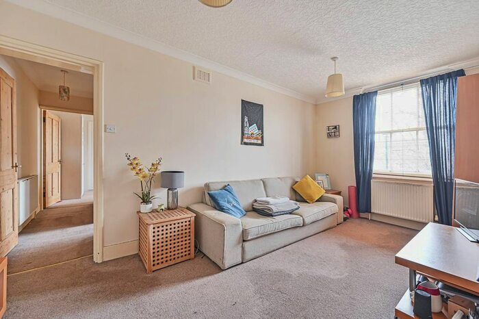 1 Bedroom Flat To Rent In Stepney Green, Stepney, London, E1