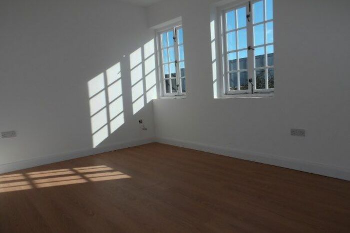 1 Bedroom Flat To Rent In Albert Street, Mansfield, NG18